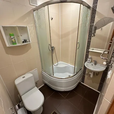 затишна 2 кімнатна Truskawez