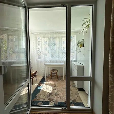 Apartman затишна 2 кімнатна